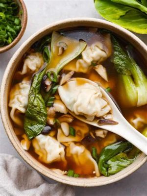  Anqing Wonton Suppe: Ein köstliches Zusammenspiel von zarter Füllung und erfrischender Brühe!