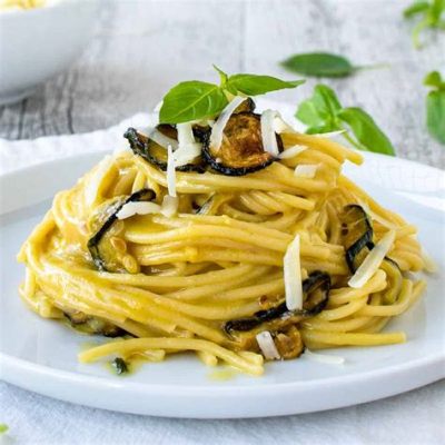  Spaghetti alla Nerano! Ein cremiger Traum aus Zitronen und Zucchini