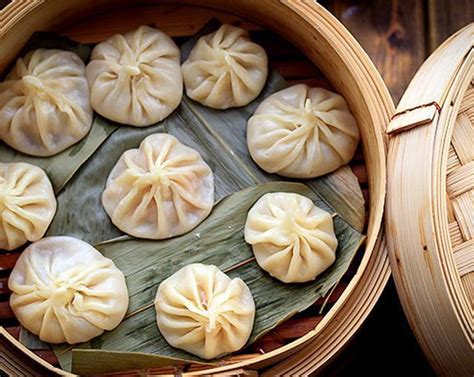  Wenzhou Xiaolongbao: Versteckte Schätze in dampfenden Teigtaschen, die deine Geschmacksknospen verführen werden!